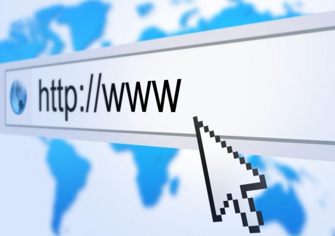 ¿Porqué la world wide web es gratis, pero internet no?